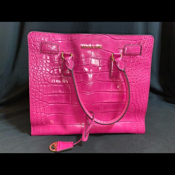 Micheal Kors handbag - Picture 1 of 5
